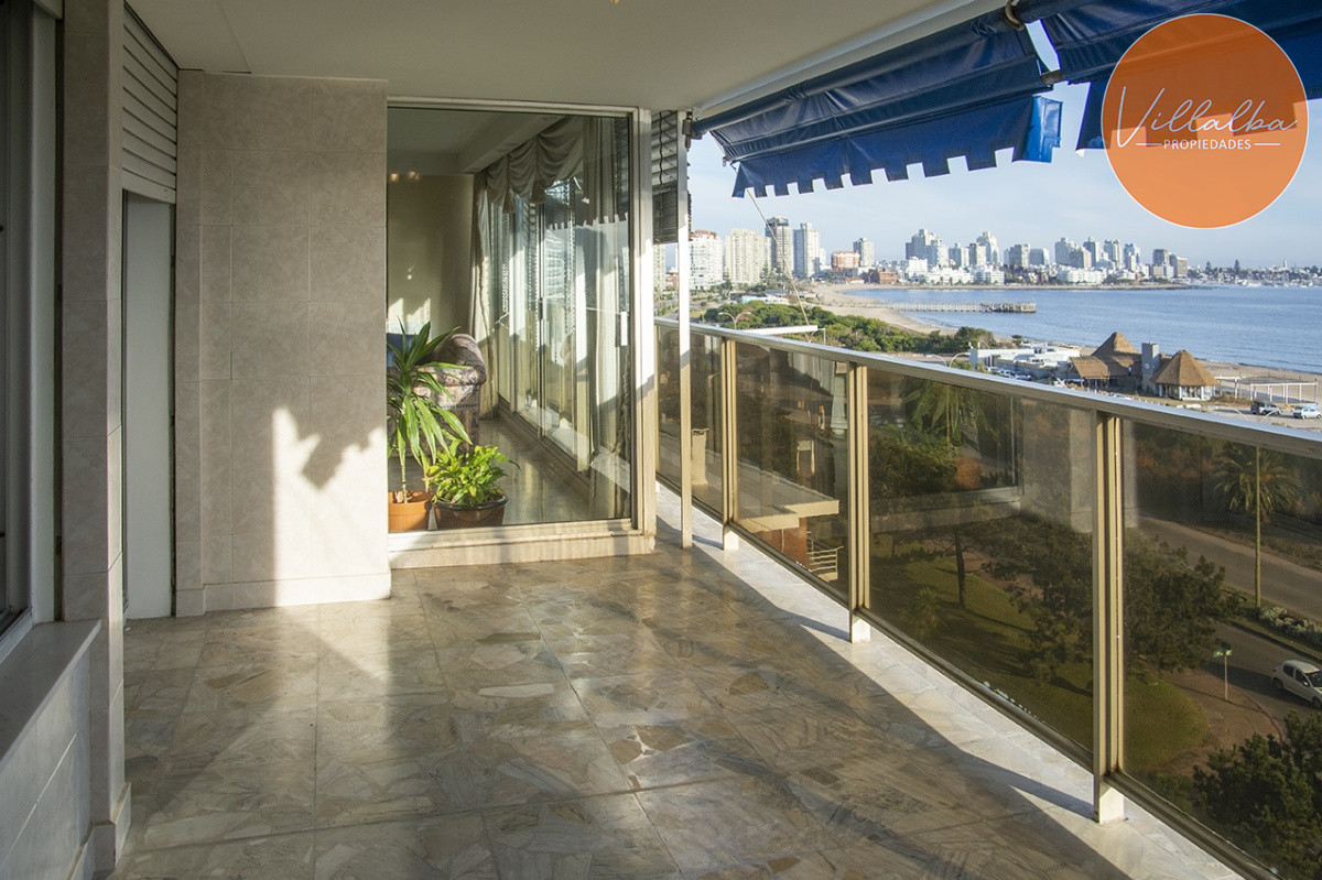 Apartamento ID.1331 - Departamento en venta frente a Playa Mansa