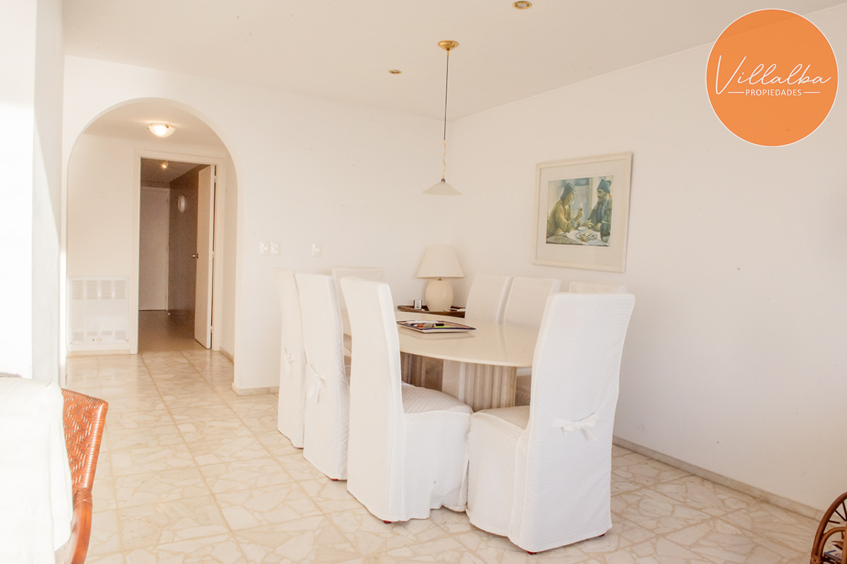 Apartamento ID.3635 - Vende departamento de 3 dormitorios con vista al Puerto, Punta del Este