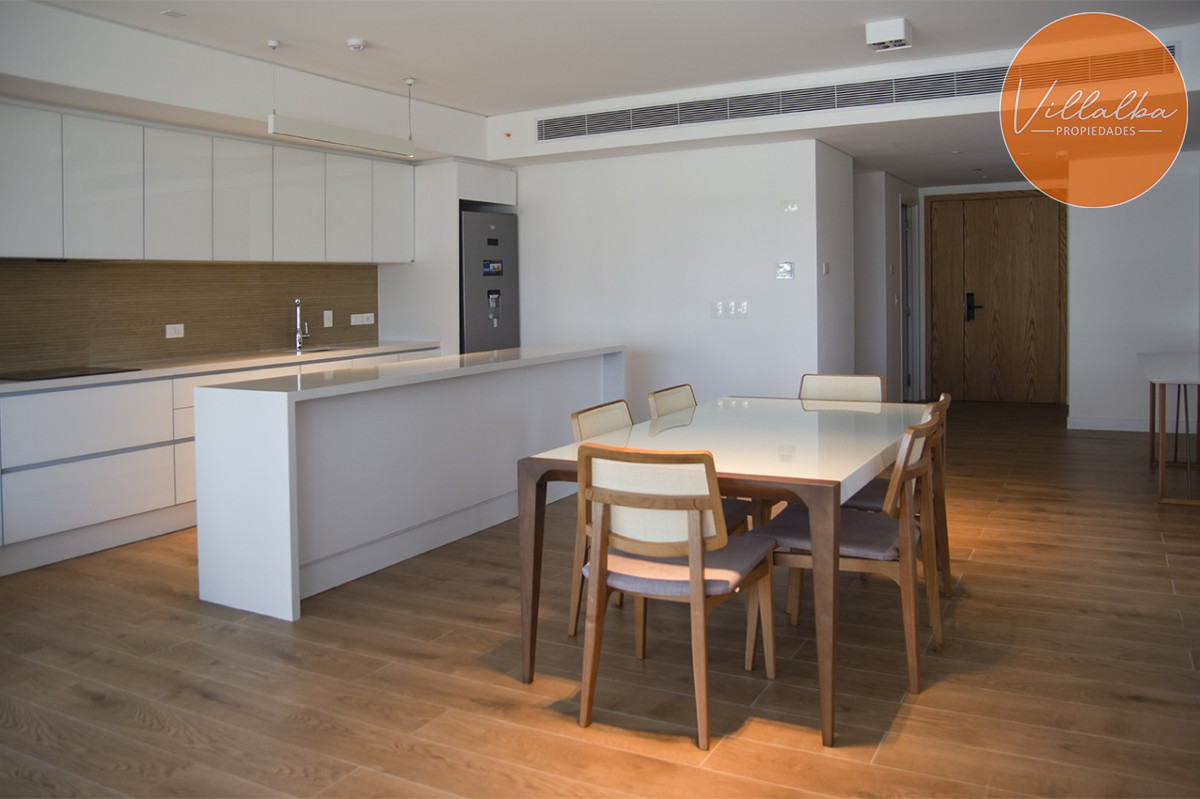 Apartamento ID.2811 - Departamento de 2 suite en venta frente al mar torre permium. Trump Tower