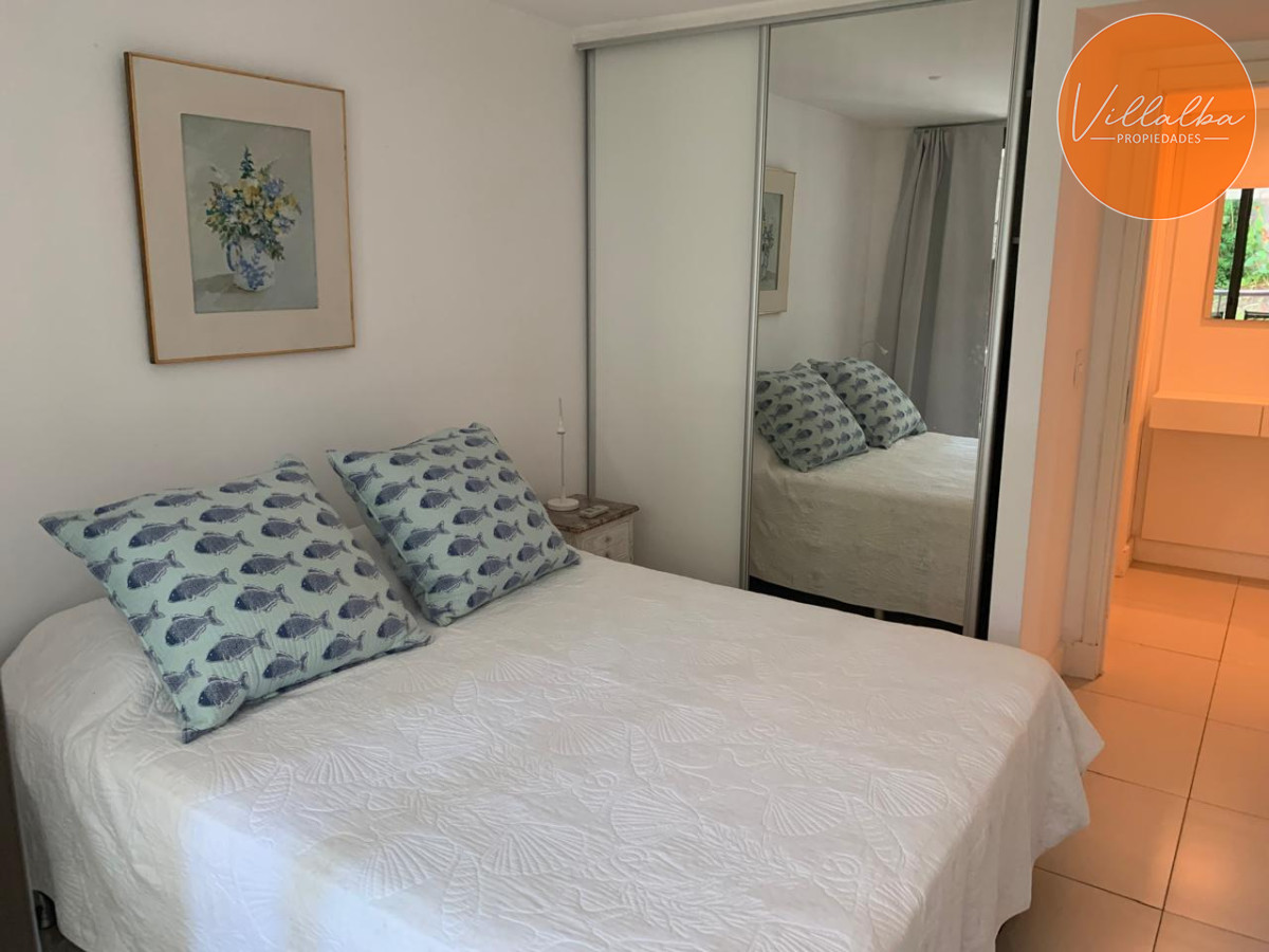 Apartamento ID.3120 - Vende apartamento de 2 dormitorios en San Rafael, Punta del Este