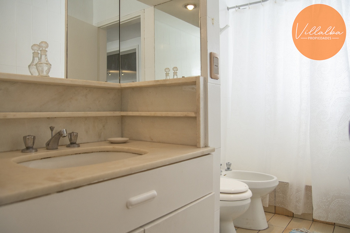 Apartamento ID.3623 - Hermosa vista y cómodos espacios a pasos del mar.