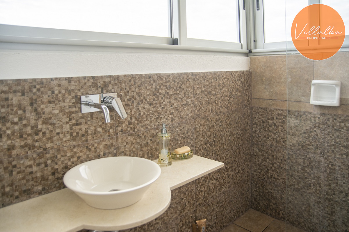 Apartamento ID.1255 - Espectacular penthouse frente al mar playa brava Punta Del Este.