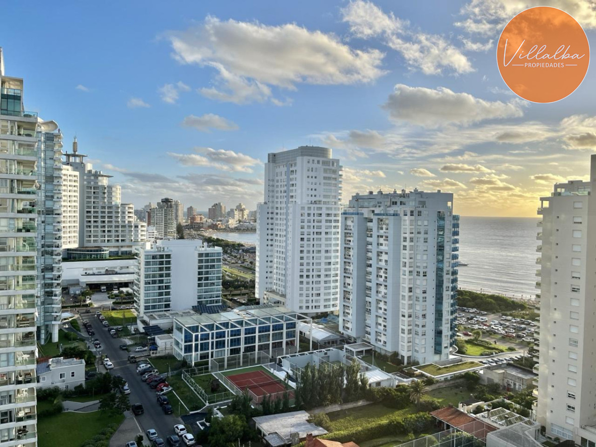Apartamento ID.2795 - Apartamento  en Venta de 3 dormitorio en Playa Mansa , Torre Miami Boulevard
