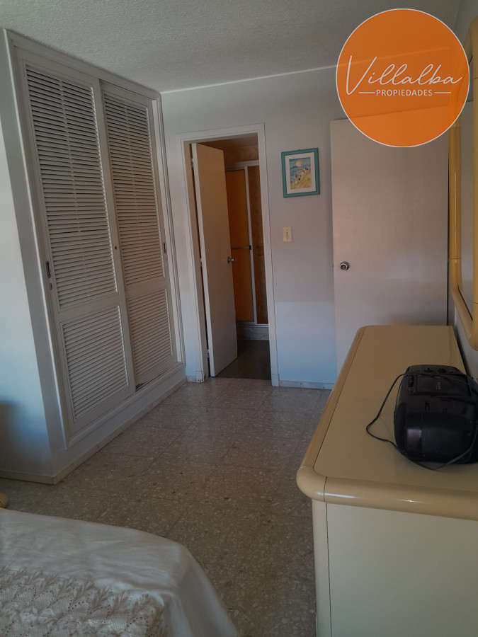 Apartamento ID.3449 - Departamento  en venta de 3 dormitorios  Peninsula, Punta del Este
