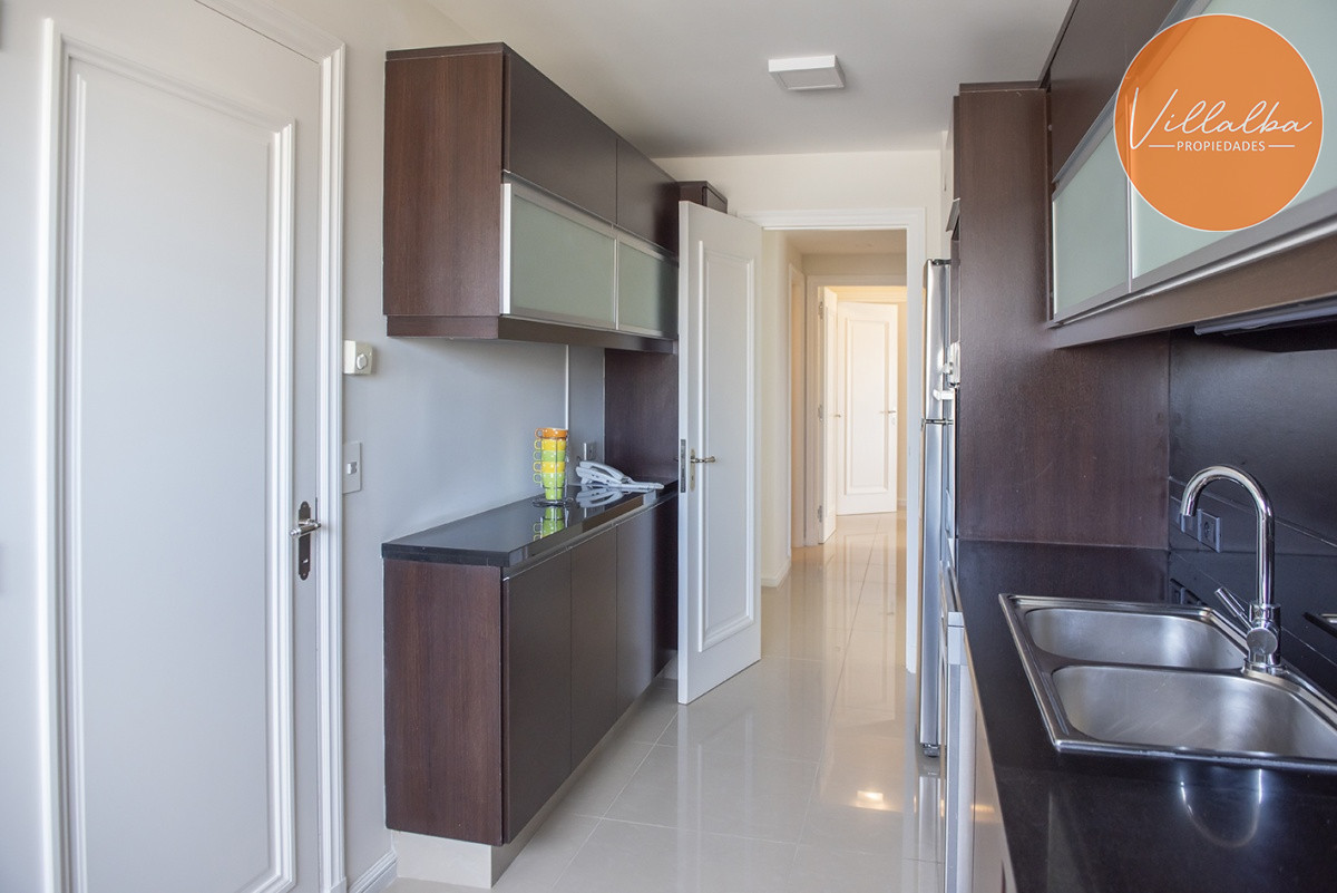 Apartamento ID.2255 - Torre Imperiale III, en venta  Sin Muebles