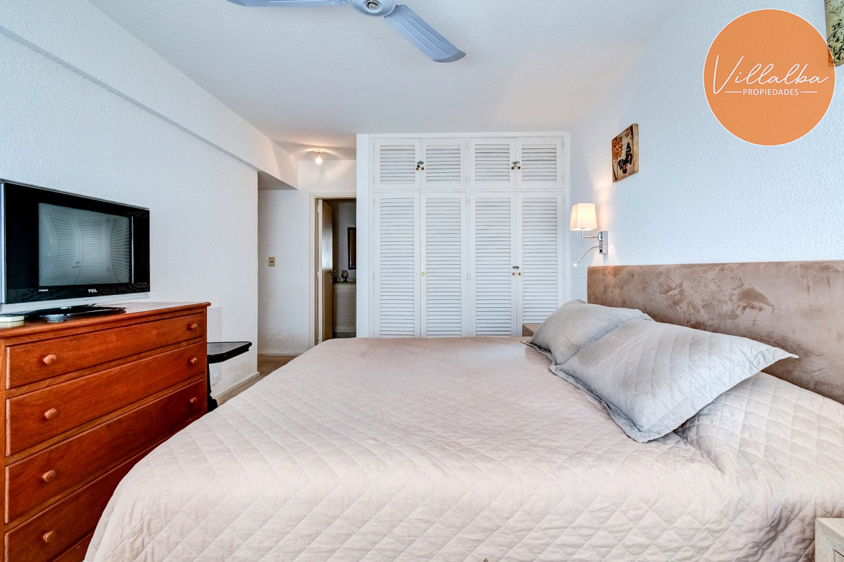 Apartamento ID.3442 - Venta de Apartamento 3 dormitorios , Punta del Este.