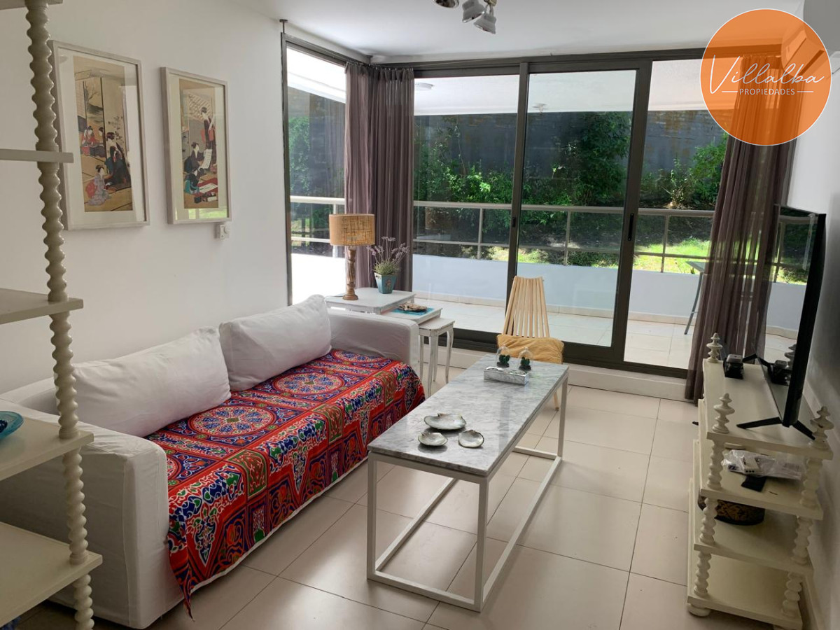 Apartamento ID.3120 - Vende apartamento de 2 dormitorios en San Rafael, Punta del Este