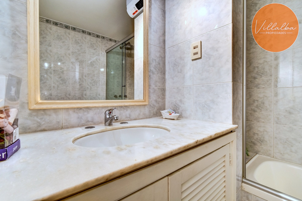 Apartamento ID.3442 - Venta de Apartamento 3 dormitorios , Punta del Este.