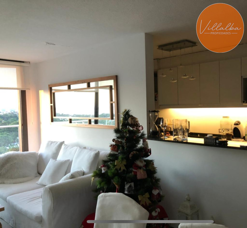 Apartamento ID.3468 - Vende apartamento de 2 dormitorios en Stradivarius, Punta del Este