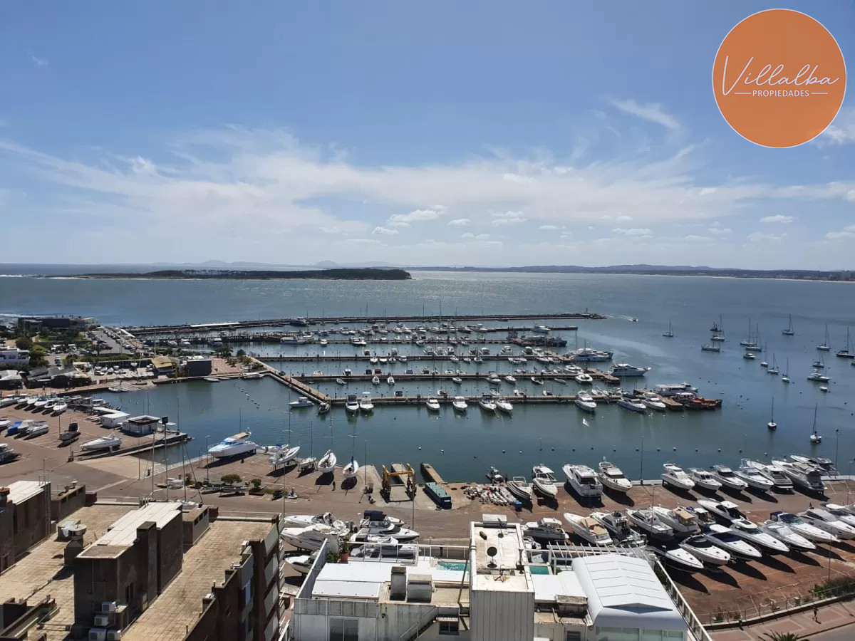 Apartamento ID.3639 - Departamento de 3 dormitorios + dep. en venta en Edif. Fontemar, vista al Puerto