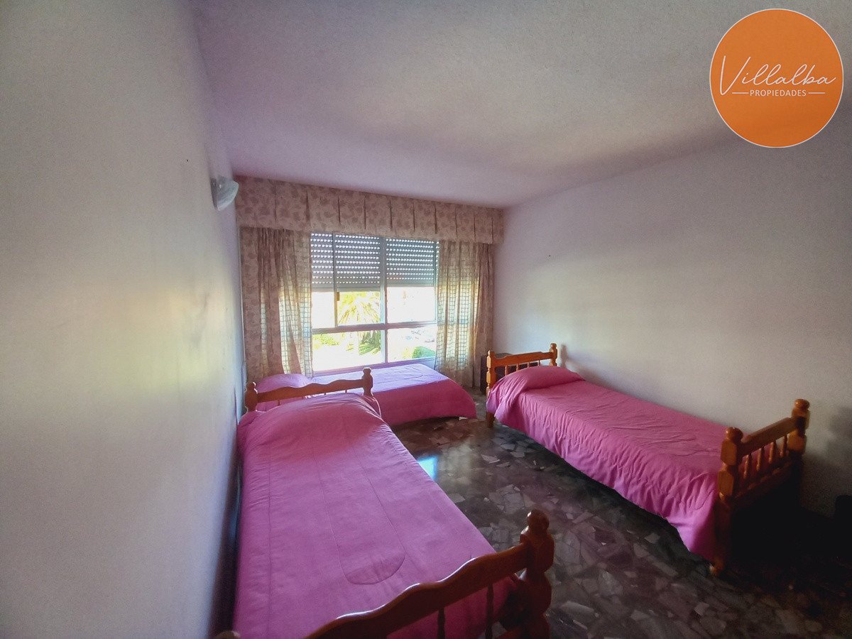 Apartamento ID.1163 - Playa mansa frente al mar, Amplios ambientes.