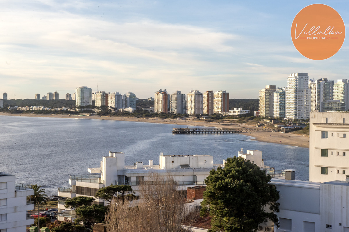 Apartamento ID.3635 - Vende departamento de 3 dormitorios con vista al Puerto, Punta del Este