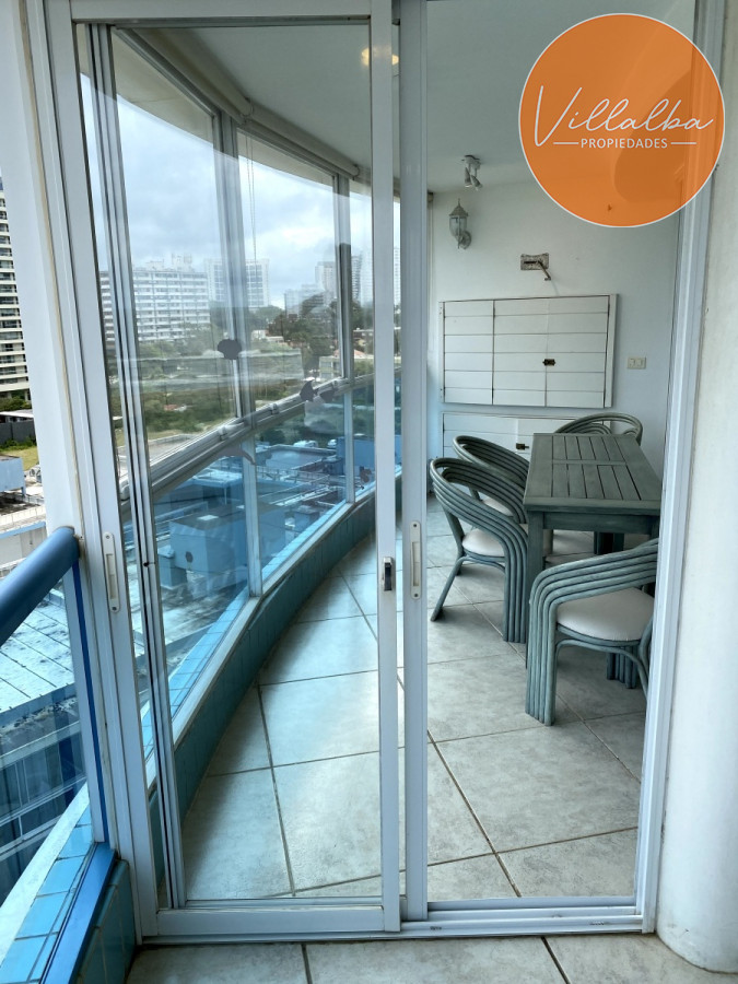 Apartamento ID.2085 - Departamento en venta de 3 dormitorios en Torre Nueva York.