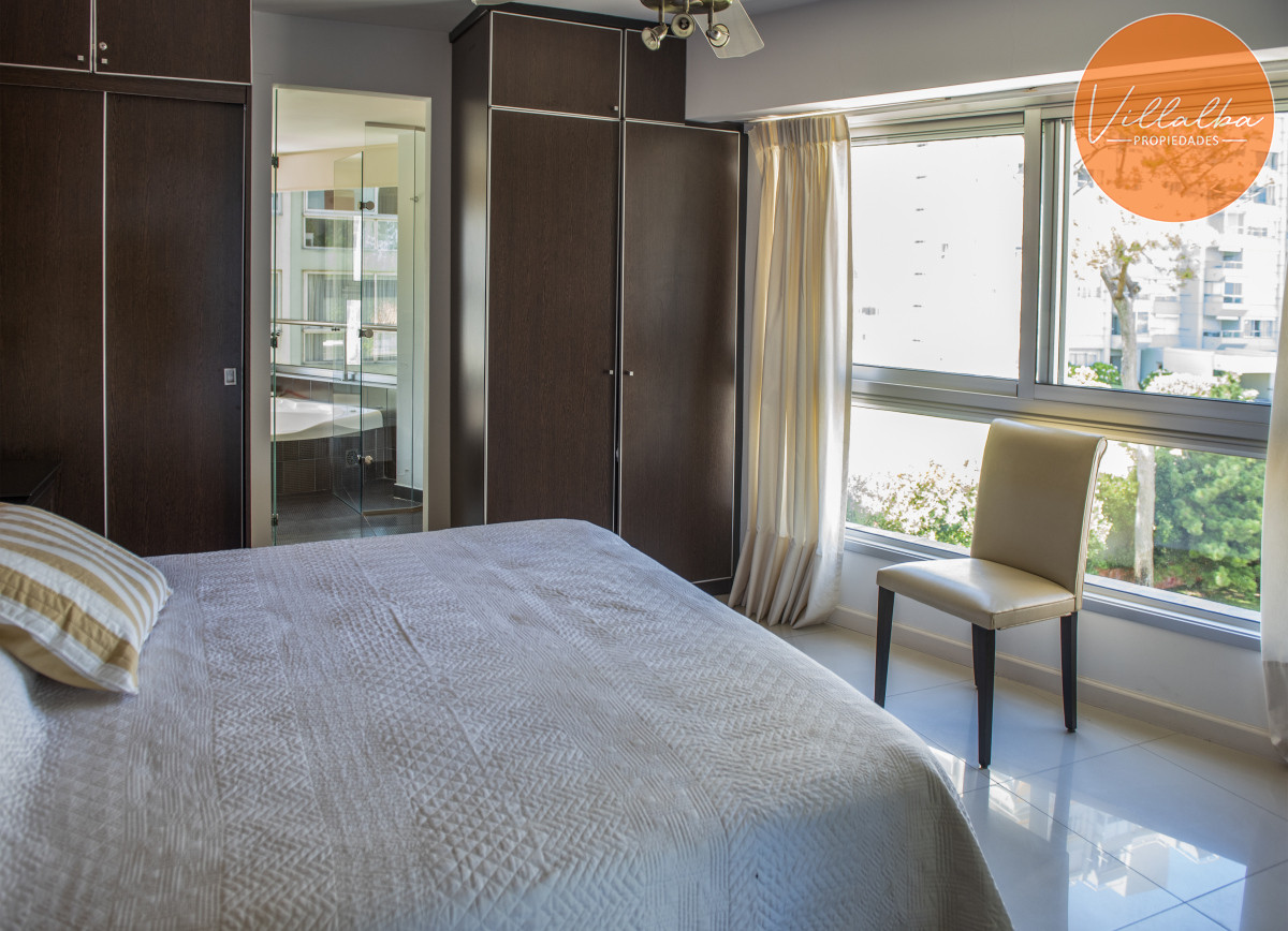 Apartamento ID.865 - Hermoso Ph con azotea propia, parrillero, 2 dormitorios, No te lo pierdas.