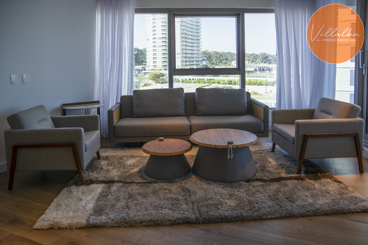 Apartamento ID.2811 - Departamento de 2 suite en venta frente al mar torre permium. Trump Tower