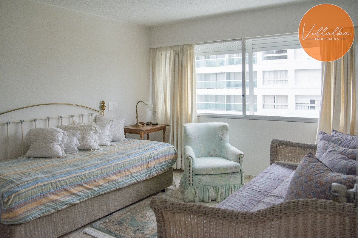 Apartamento ID.1001 - 3 Dormitorios 3 Baños - Playa Mansa