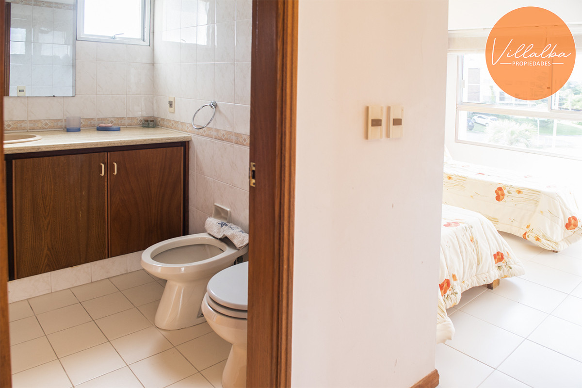 Apartamento ID.3480 - Vende departamento de 3 dormitorios en Ocean Tower, Punta del Este 