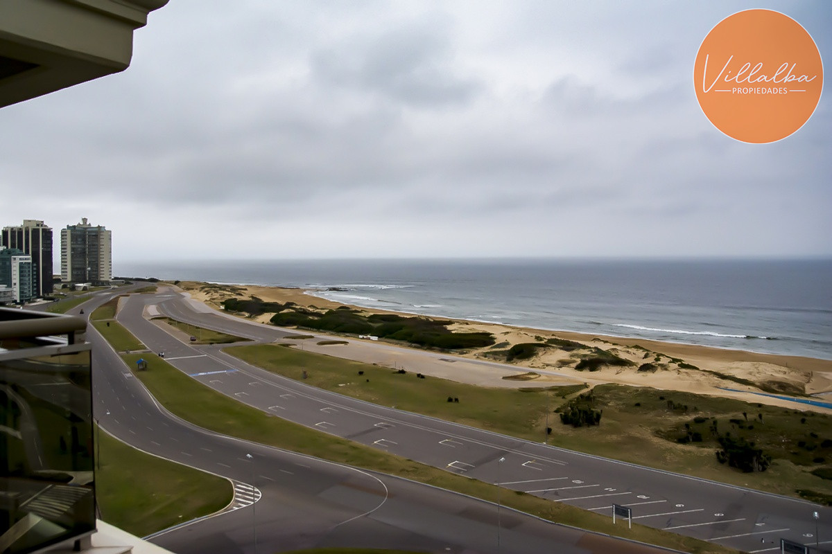 Apartamento ID.1536 - Apartamento en venta de 3 dormitorios en edificio Imperiale.
