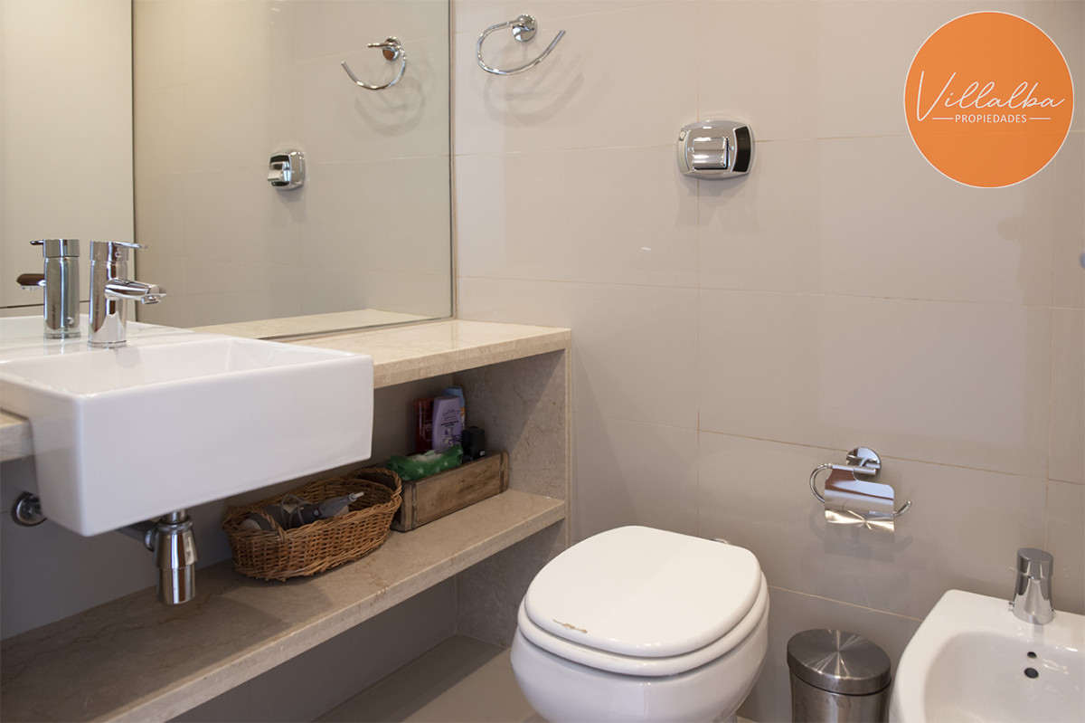 Apartamento ID.2367 - Penthouse frente al mar en venta, 3 suites. Blue Bird