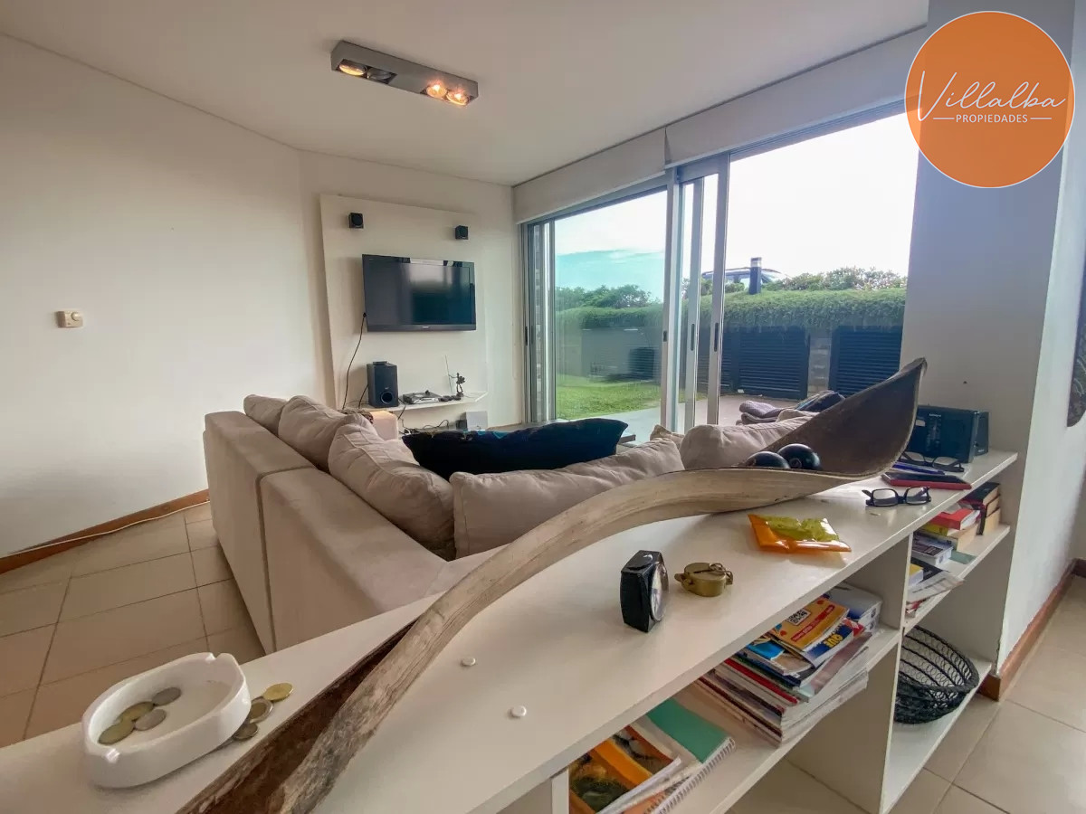 Apartamento ID.3292 - Impecable departamento, comodo e iluminado.