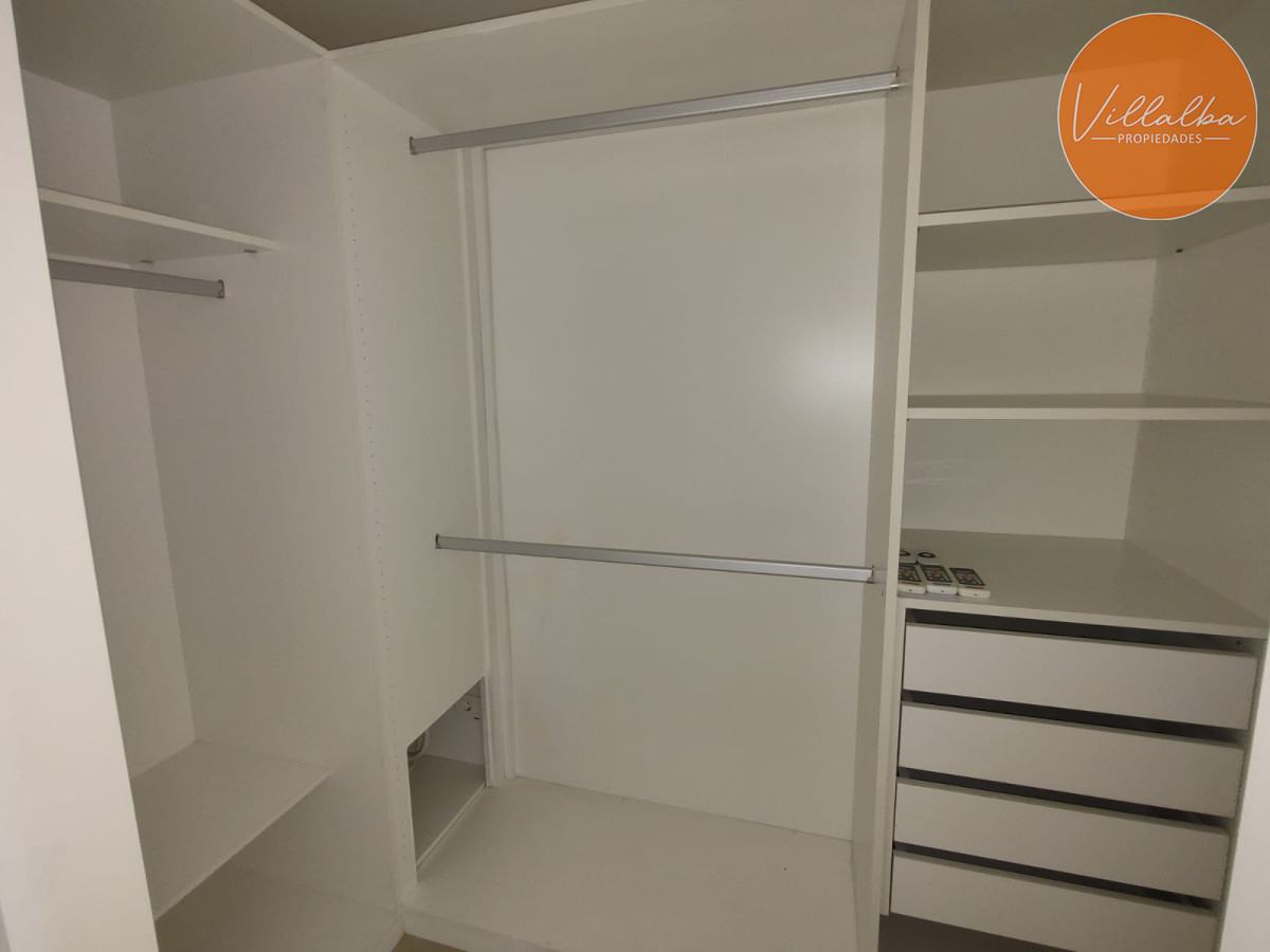 Apartamento ID.2255 - Torre Imperiale III, en venta  Sin Muebles