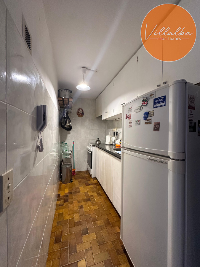 Apartamento ID.3558 - Departamento de 2 dormitorios con 2 baños en venta