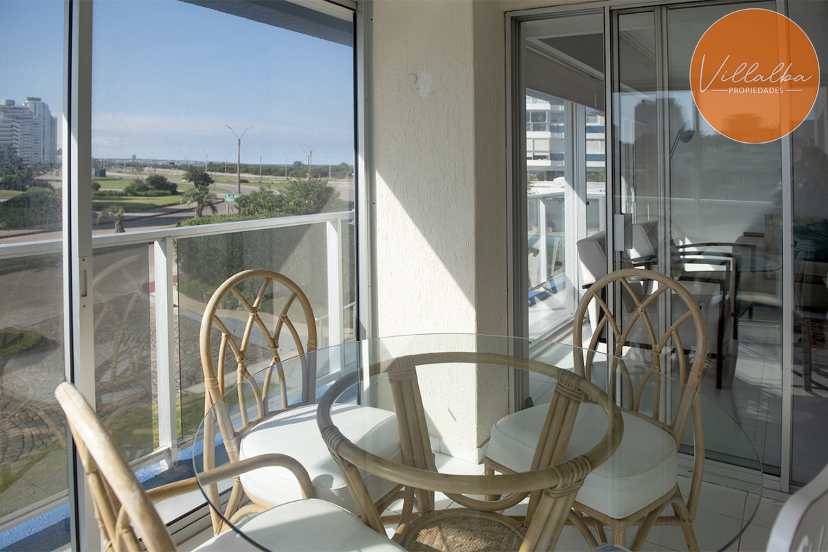 Apartamento ID.3480 - Vende departamento de 3 dormitorios en Ocean Tower, Punta del Este 