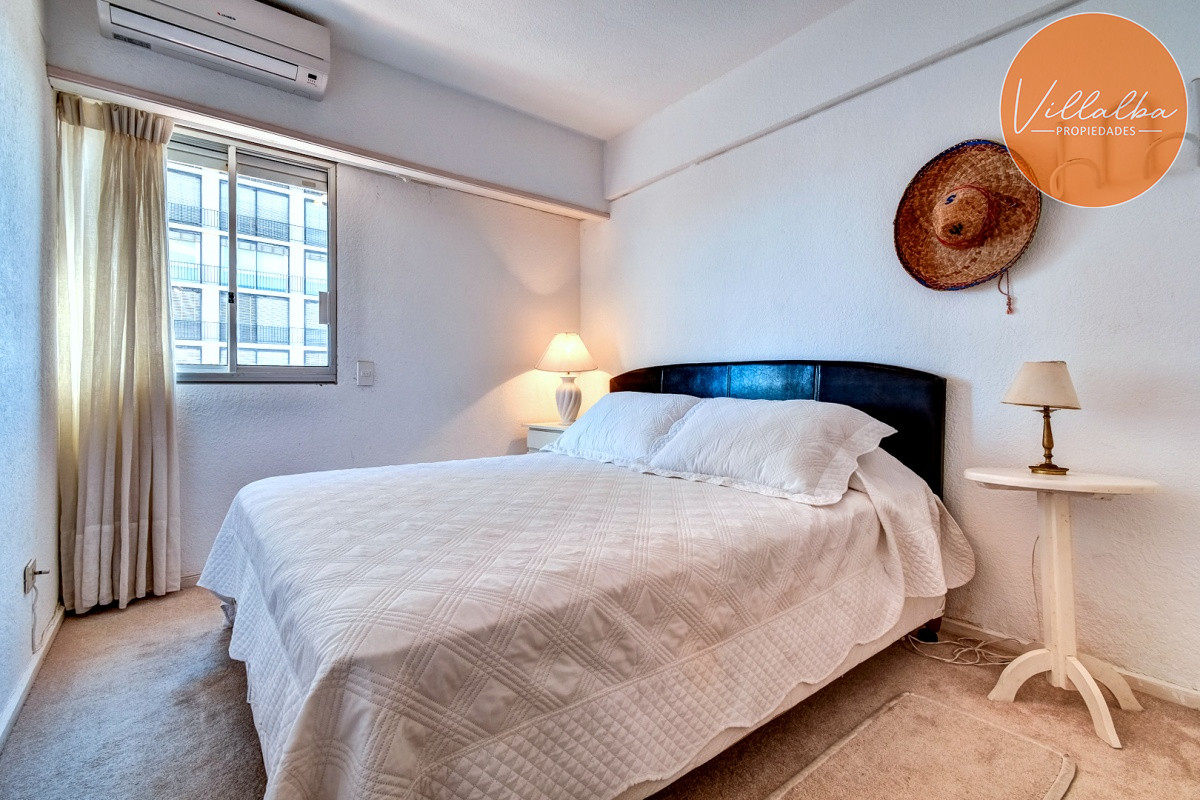 Apartamento ID.3442 - Venta de Apartamento 3 dormitorios , Punta del Este.