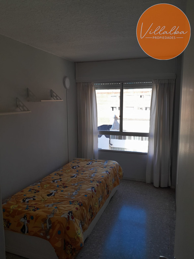 Apartamento ID.3449 - Departamento  en venta de 3 dormitorios  Peninsula, Punta del Este