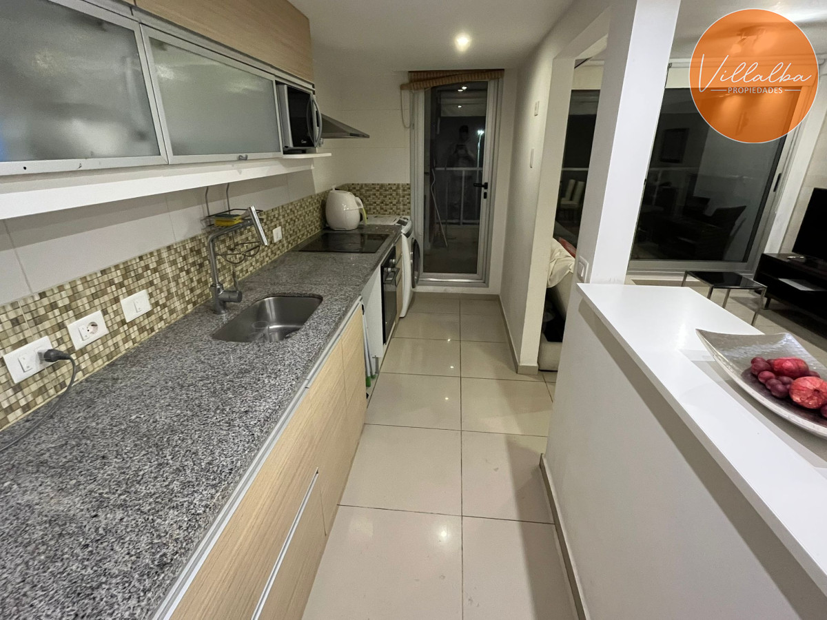 Apartamento ID.3110 - Oportunidad- Parrillero propio y los mejores servicios. 