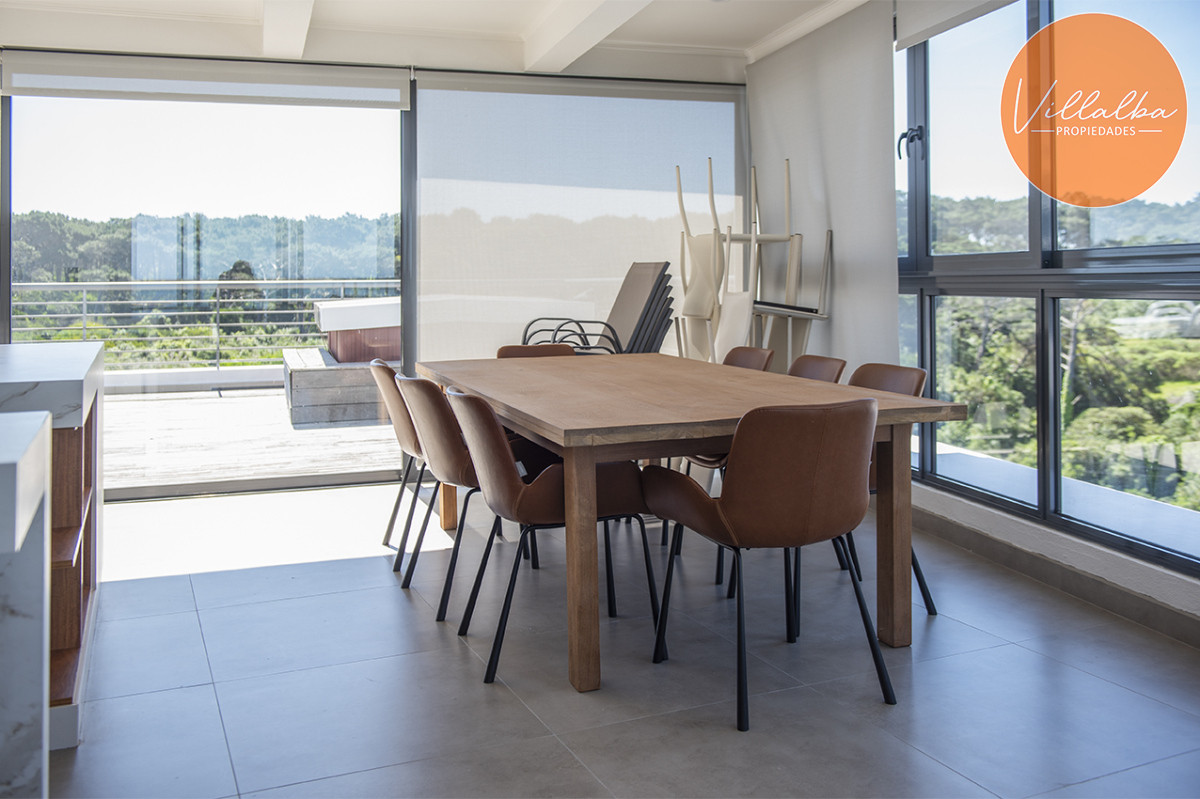 Apartamento ID.2367 - Penthouse frente al mar en venta, 3 suites. Blue Bird