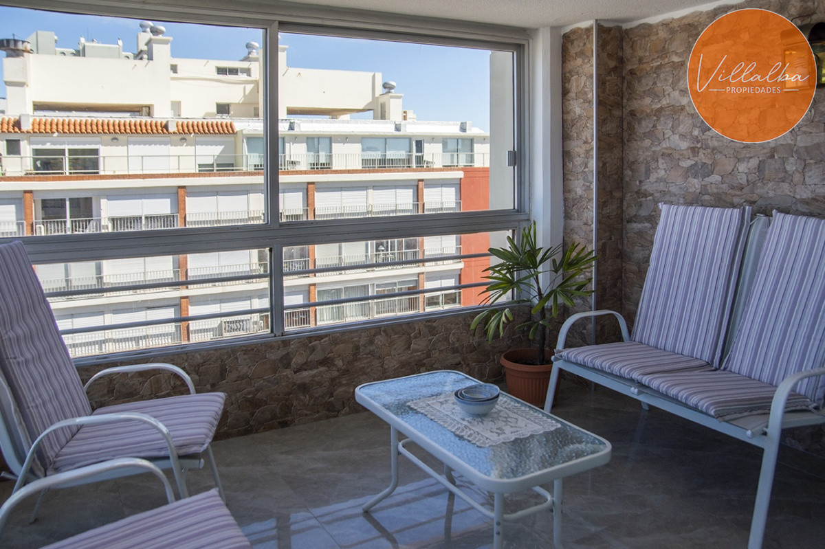Apartamento ID.2897 - Departamento en venta de 2 dormitorios con vista al Mar, Peninsula , Punta del este 
