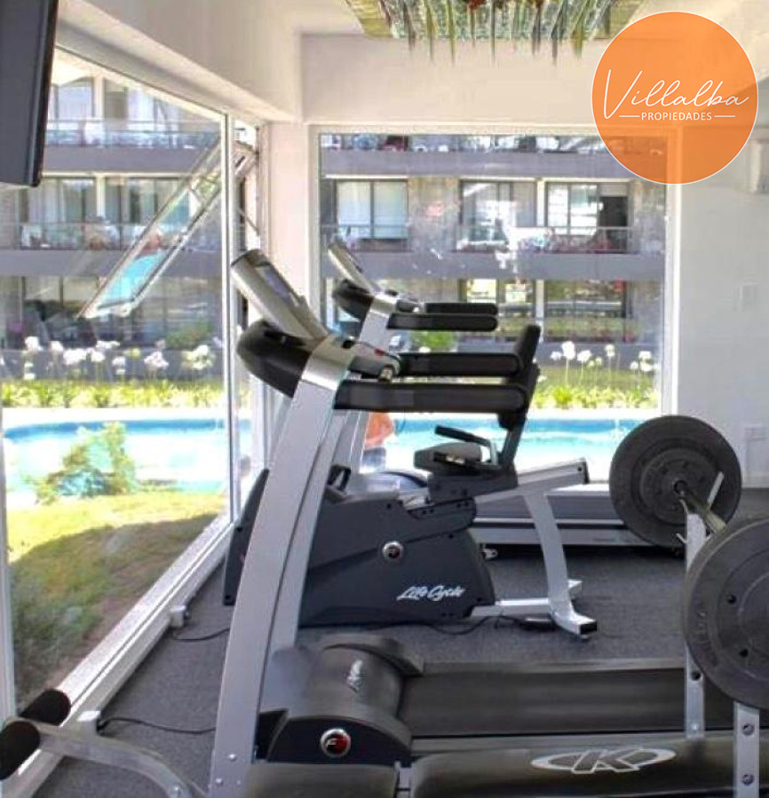 Apartamento ID.3120 - Vende apartamento de 2 dormitorios en San Rafael, Punta del Este
