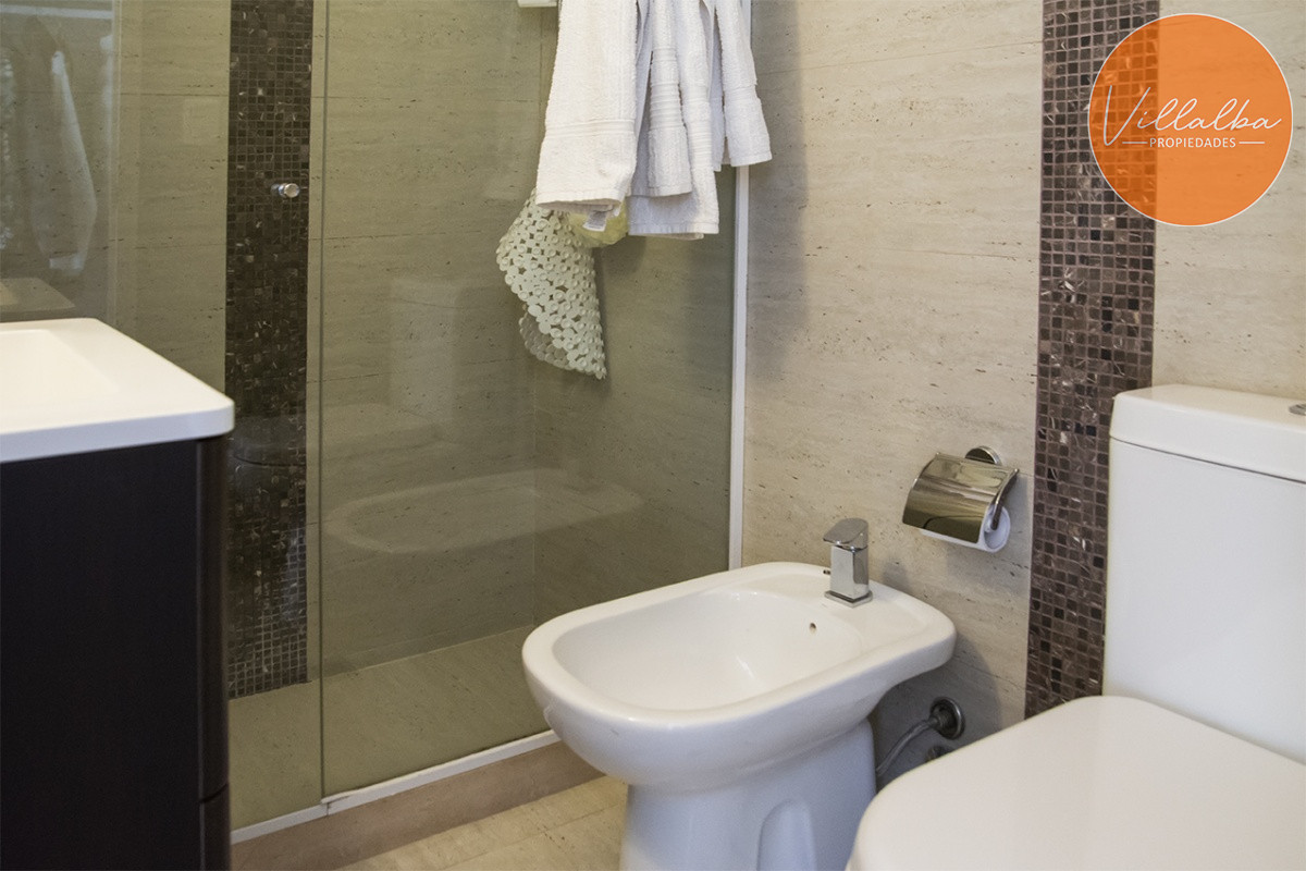 Apartamento ID.1050 - Península- Departamento en venta.