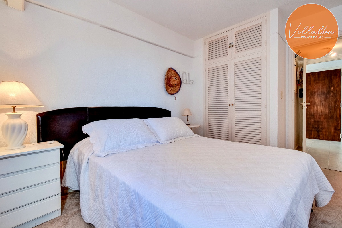 Apartamento ID.3442 - Venta de Apartamento 3 dormitorios , Punta del Este.