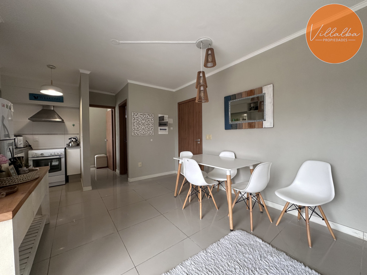 Apartamento ID.3309 - Vende apartamento en playa mansa de 1 dormitorio con parrillero, Punta del Este 