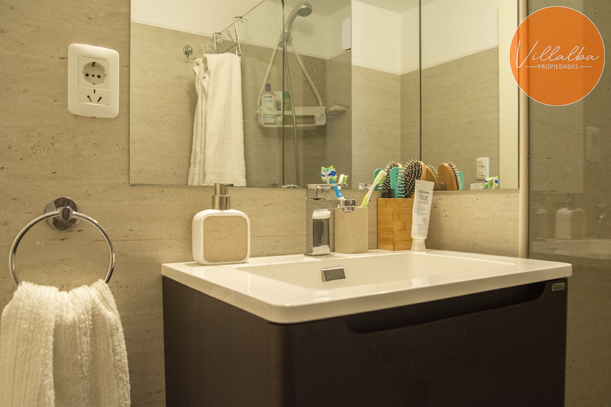 Apartamento ID.1050 - Península- Departamento en venta.