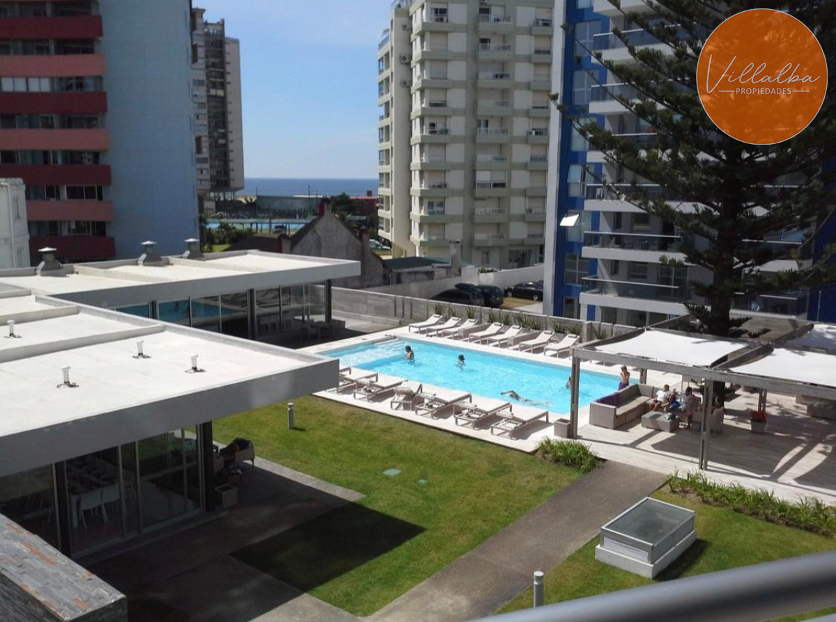 Apartamento ID.2488 - Departamento de 3 dormitorios con Terraza en Punta del Este 