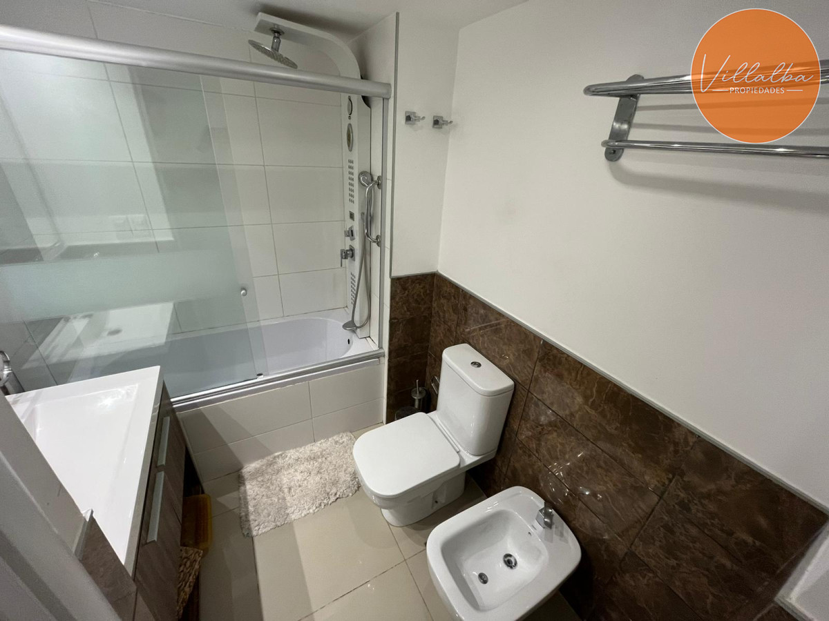 Apartamento ID.3110 - Oportunidad- Parrillero propio y los mejores servicios. 