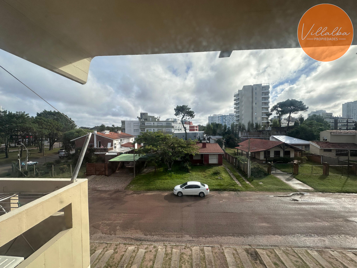 Apartamento ID.3558 - Departamento de 2 dormitorios con 2 baños en venta