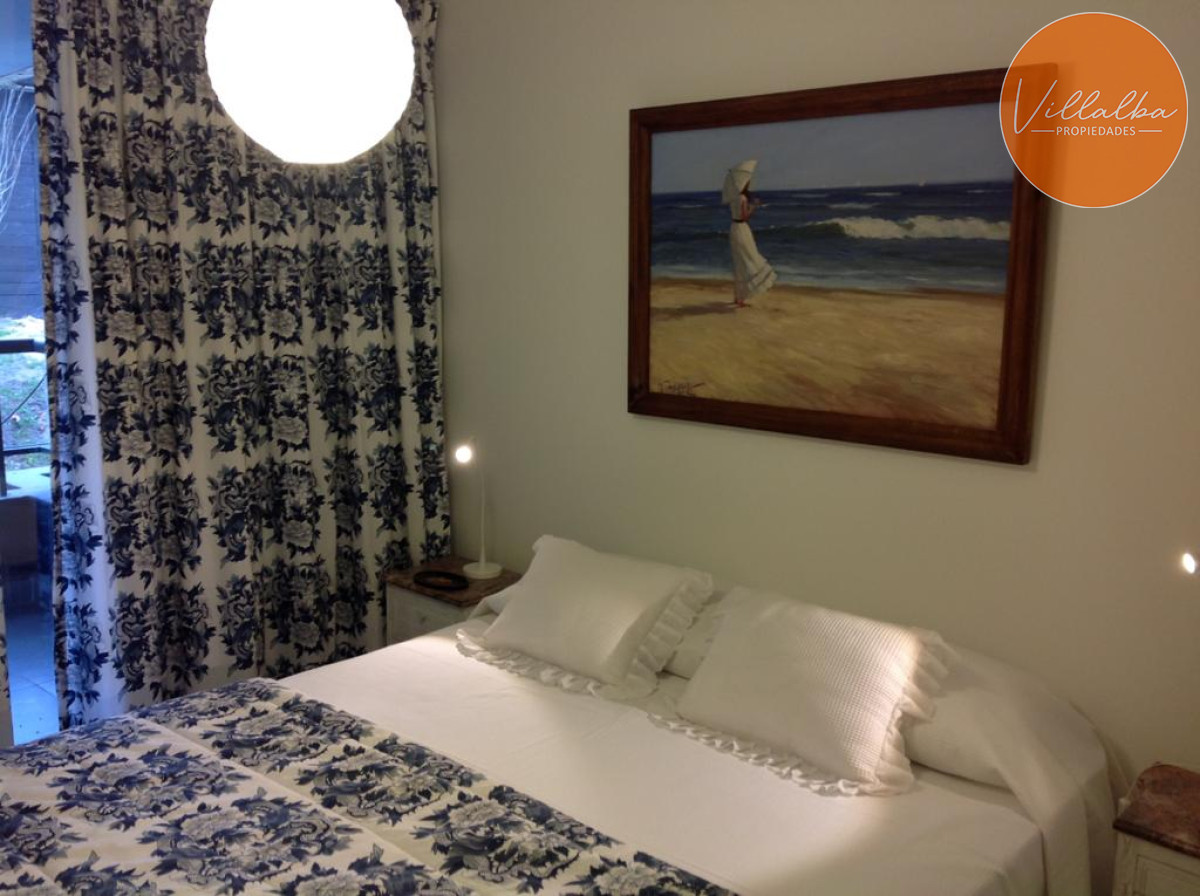 Apartamento ID.3120 - Vende apartamento de 2 dormitorios en San Rafael, Punta del Este