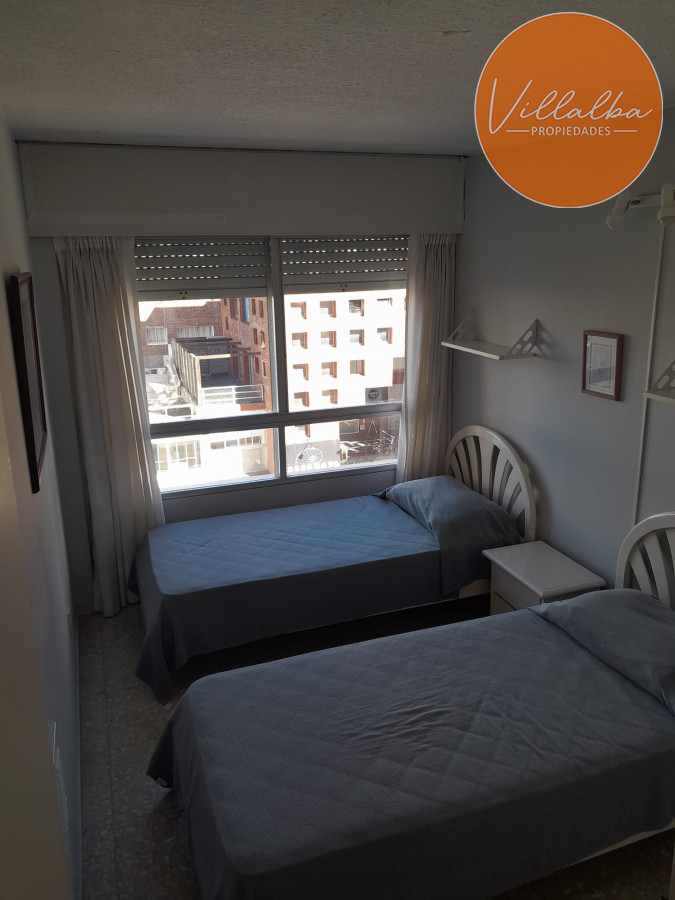 Apartamento ID.3449 - Departamento  en venta de 3 dormitorios  Peninsula, Punta del Este