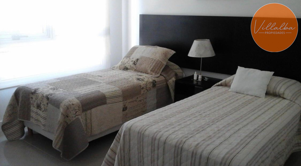 Apartamento ID.2488 - Departamento de 3 dormitorios con Terraza en Punta del Este 