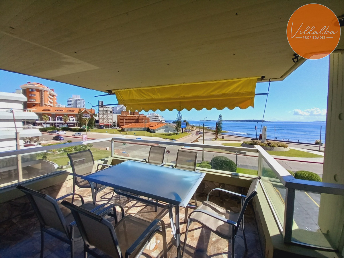 Apartamento ID.1163 - Playa mansa frente al mar, Amplios ambientes.