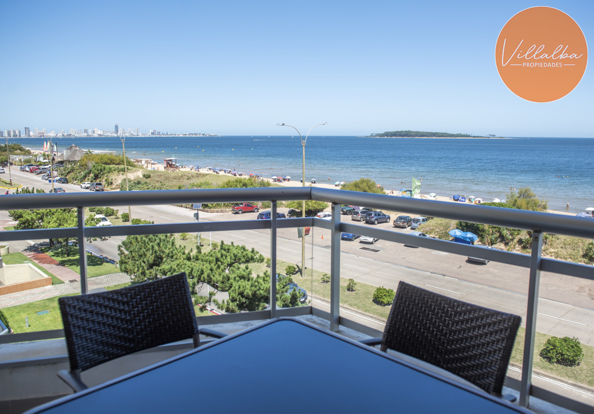 Apartamento ID.865 - Hermoso Ph con azotea propia, parrillero, 2 dormitorios, No te lo pierdas.