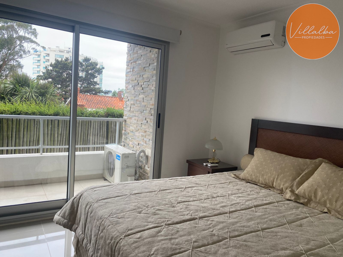 Apartamento ID.3342 - Departamento en venta próximo a Playa Brava