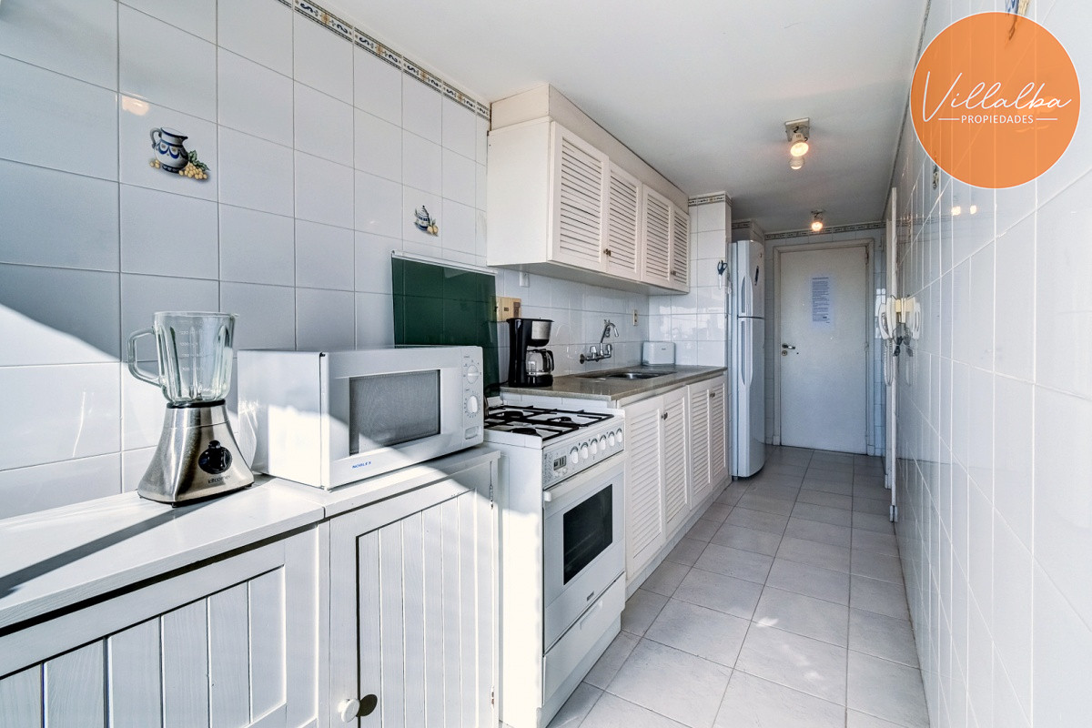 Apartamento ID.3442 - Venta de Apartamento 3 dormitorios , Punta del Este.