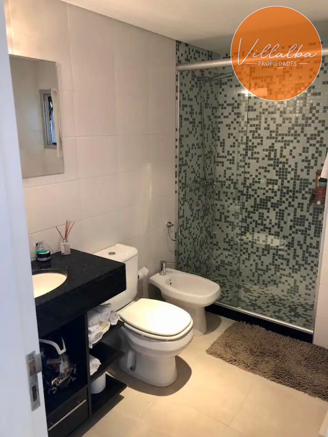 Apartamento ID.2220 - Hermosa vista, comodo y acogedor departamento en venta.