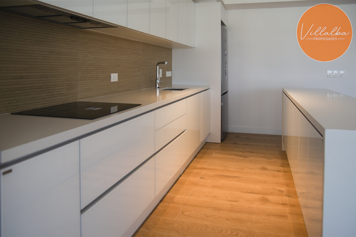 Apartamento ID.2811 - Departamento de 2 suite en venta frente al mar torre permium. Trump Tower