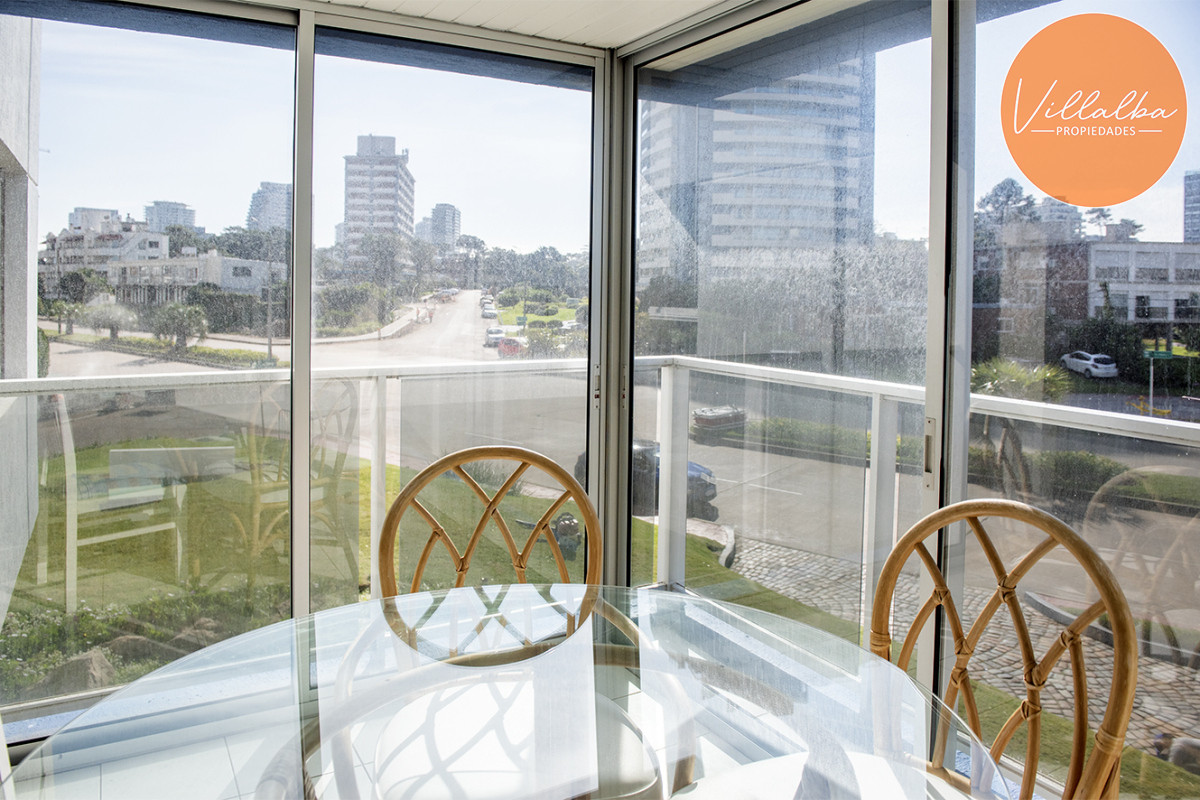 Apartamento ID.3480 - Vende departamento de 3 dormitorios en Ocean Tower, Punta del Este 
